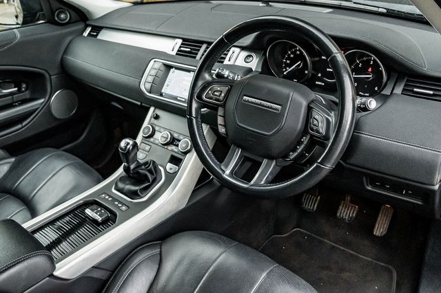 2017 LAND ROVER Range Rover Evoque Td4 180hp SE Tech 6Sp 4WD - Picture 18 of 42