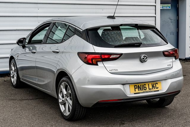 2016 VAUXHALL Astra SRi 1.6CDTi 136PS S/S - Picture 12 of 44