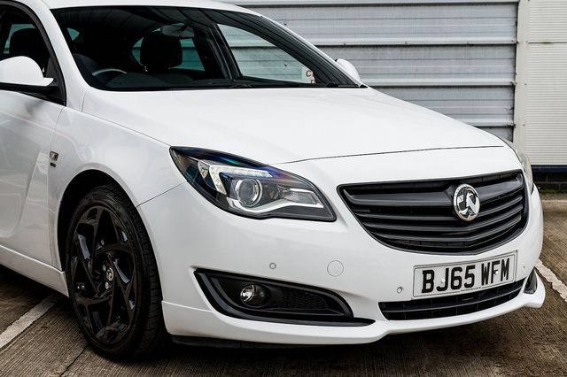 2015 VAUXHALL Insignia SRi VX-LINE 1.6CDTi 136PS S/S - Picture 6 of 40