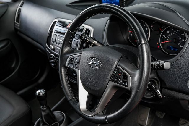2013 HYUNDAI i20 1.2 Active - Picture 21 of 40