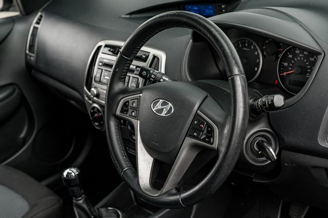 2014 HYUNDAI i20 1.2 Active - Picture 23 of 40