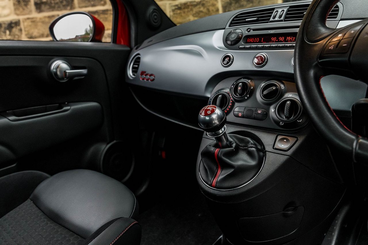 2014 FIAT 500 1.2i S S/S - Picture 14 of 26