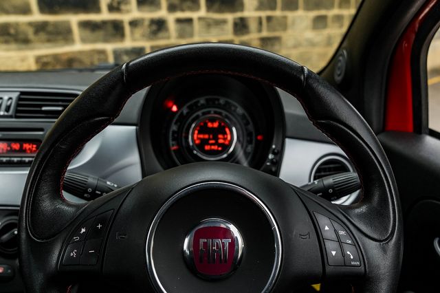 2014 FIAT 500 1.2i S S/S - Picture 23 of 26