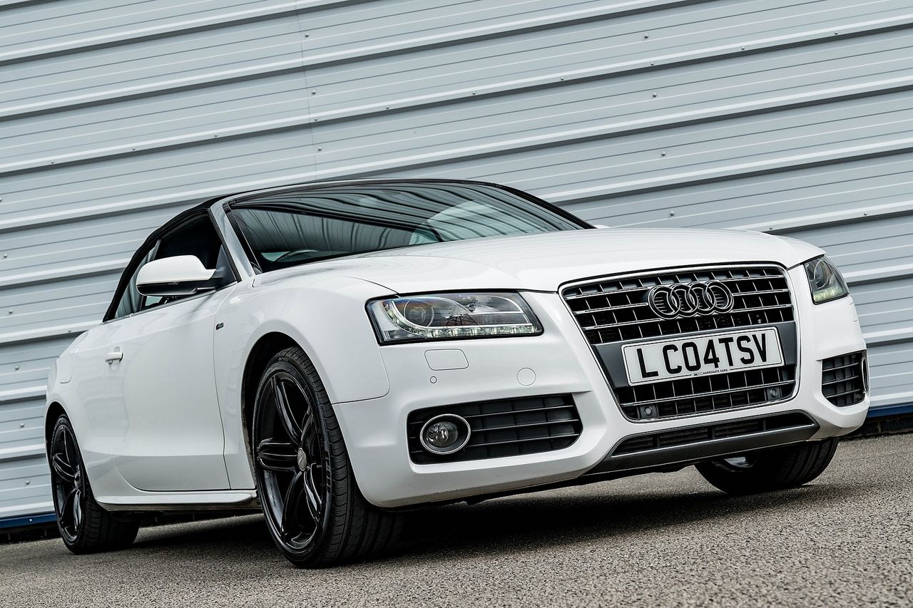2011 AUDI A5 2.0 TDI 170PS 6-speed manual S line - Picture 6 of 45