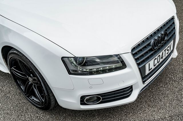 2011 AUDI A5 2.0 TDI 170PS 6-speed manual S line - Picture 9 of 45