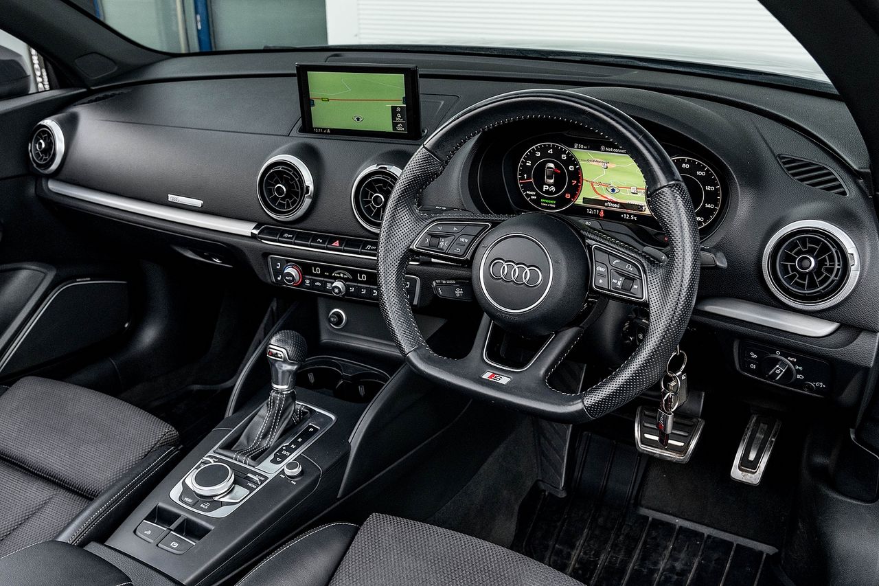 2017 AUDI A3 Convertible 1.4 TFSI 150PS S line - Picture 17 of 48