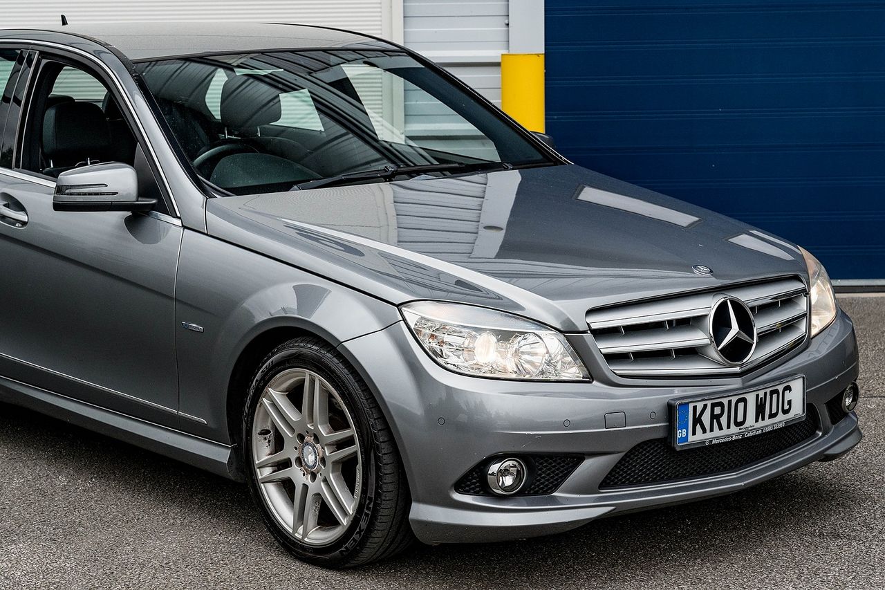 2010 MERCEDES C-Class C 180 CGI CGI BlueEFFICIENCY Sport Auto - Picture 8 of 42