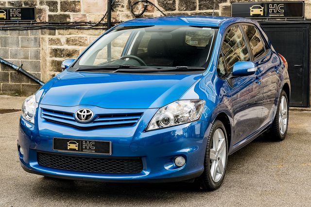2011 TOYOTA Auris 1.6 V-matic SR - Picture 11 of 42