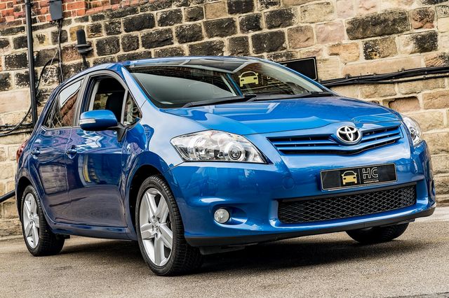 2011 TOYOTA Auris 1.6 V-matic SR - Picture 5 of 42