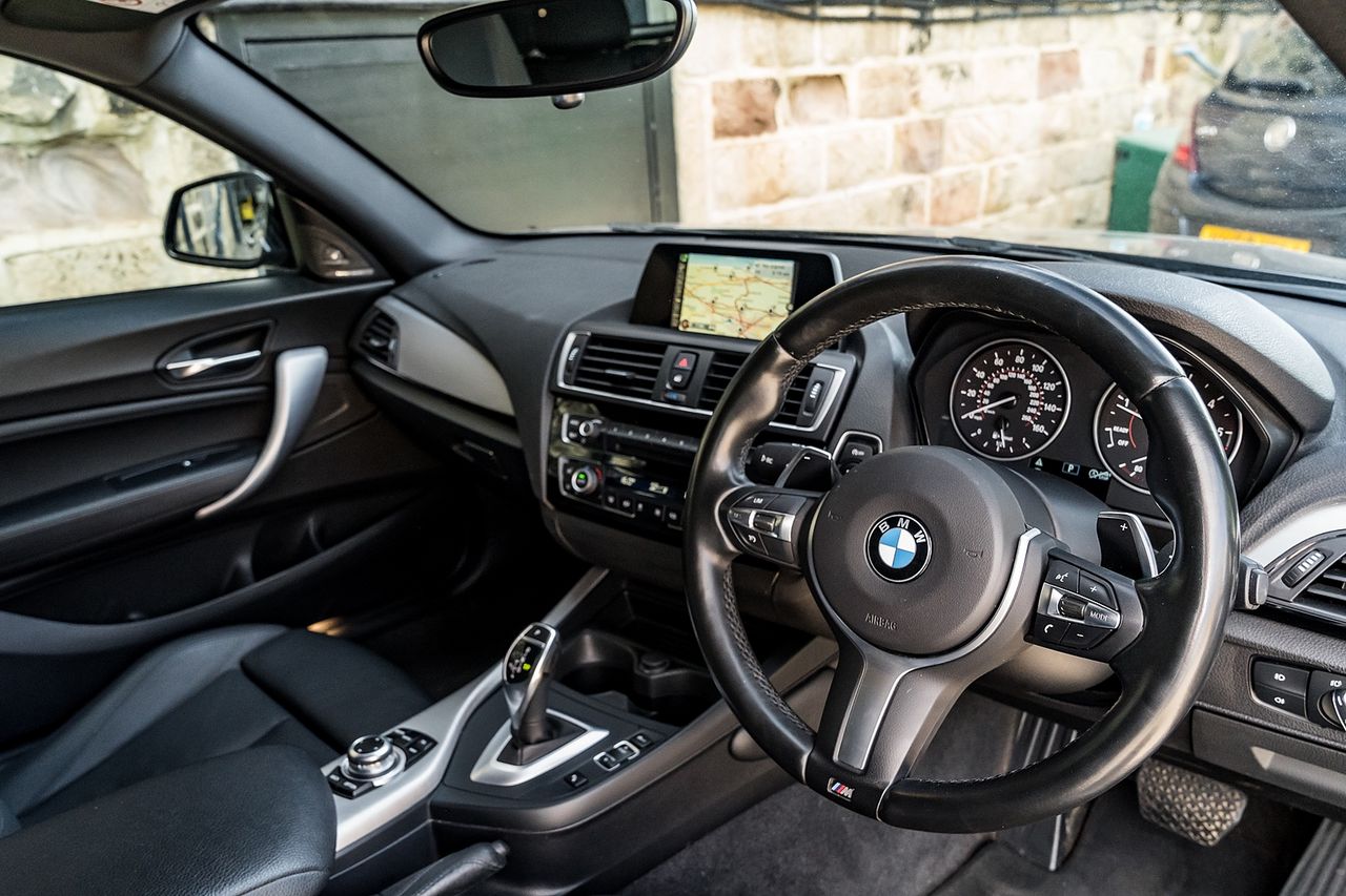2017 BMW 1 Series 120d M Sport Auto - Picture 14 of 36