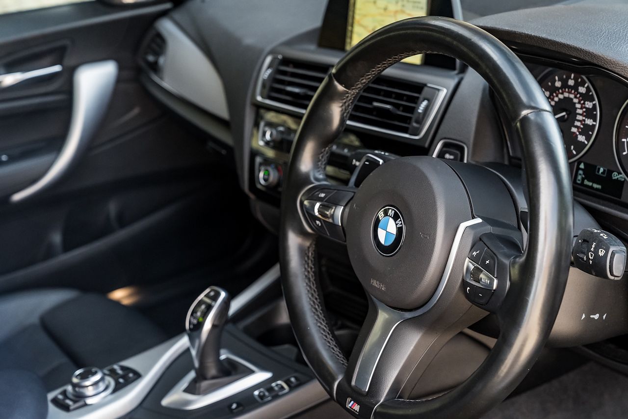 2017 BMW 1 Series 120d M Sport Auto - Picture 20 of 36