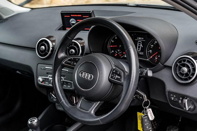 2016 AUDI A1 1.4 TFSI Sport 125PS - Picture 23 of 37