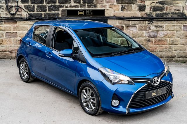 2015 TOYOTA Yaris 1.4 D-4D Icon - Picture 1 of 35
