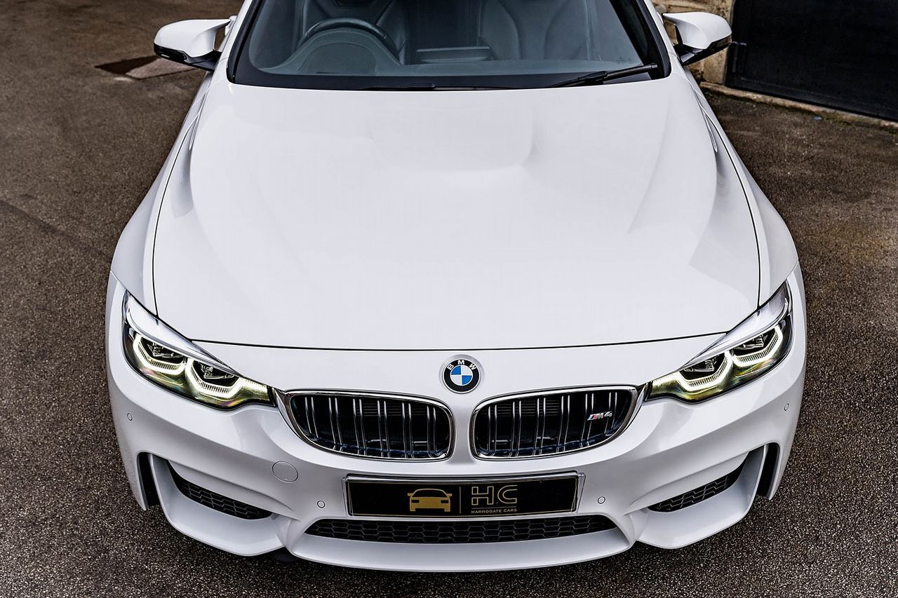 2017 BMW 4 Series M4 Convertible - Picture 11 of 79
