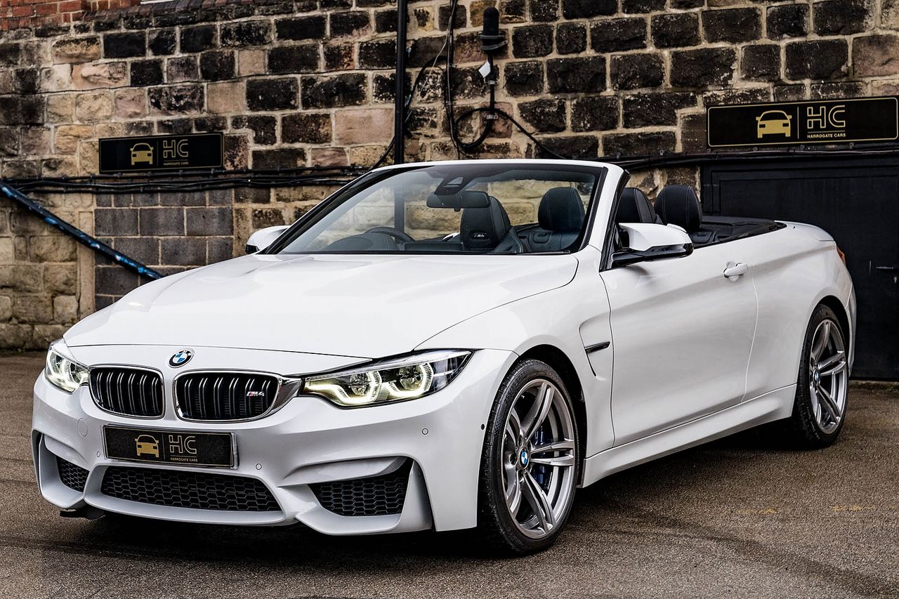2017 BMW 4 Series M4 Convertible - Picture 13 of 79