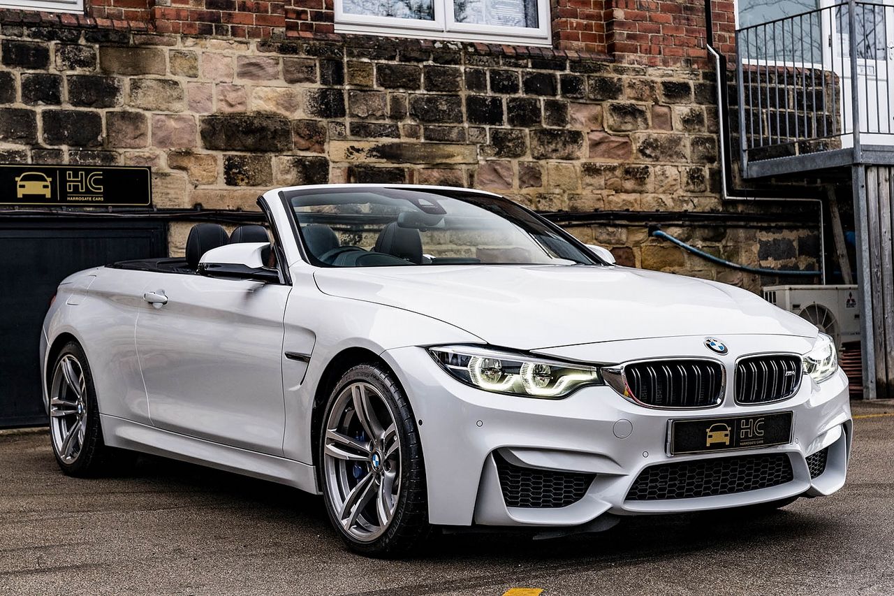 2017 BMW 4 Series M4 Convertible - Picture 15 of 79