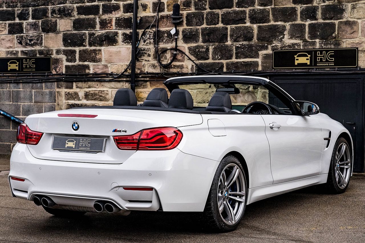 2017 BMW 4 Series M4 Convertible - Picture 2 of 79