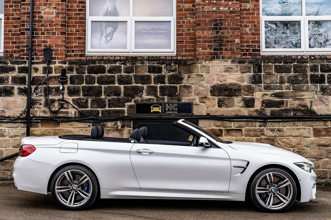 2017 BMW 4 Series M4 Convertible - Picture 5 of 79