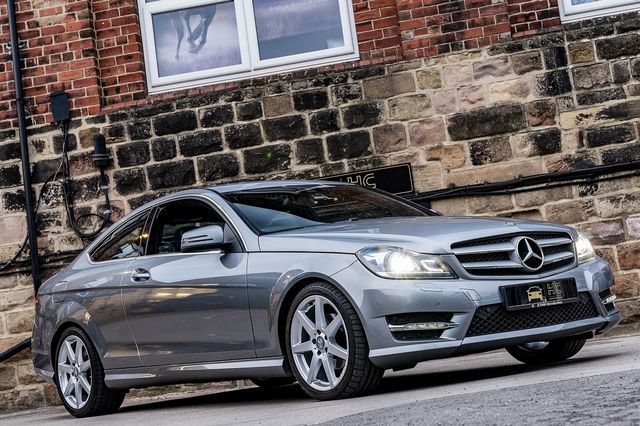 2015 MERCEDES C-class C 220 CDI BlueEFF AMG Sport Edition Auto - Picture 6 of 45