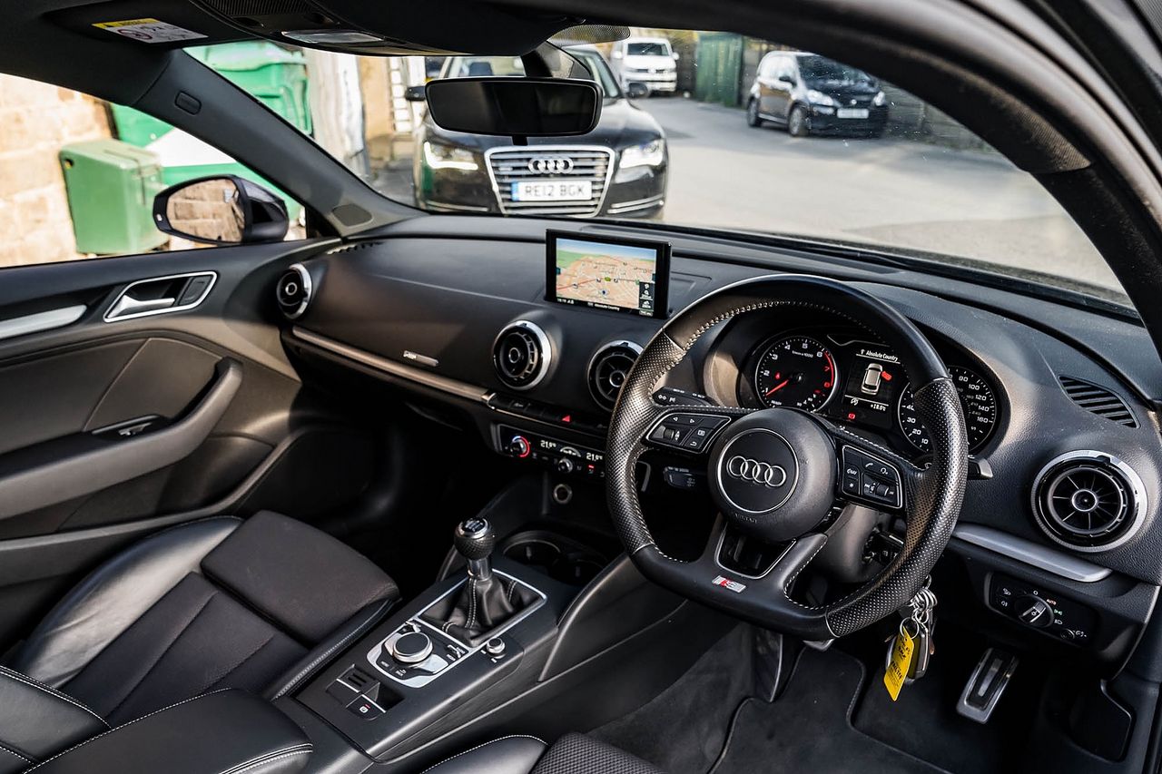 2016 AUDI A3 1.4 TFSI 150PS S line - Picture 4 of 7
