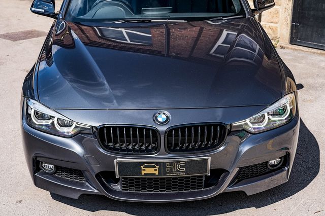 2018 BMW 3 Series 320i xDrive M Sport Shadow Edition AT - Picture 8 of 27