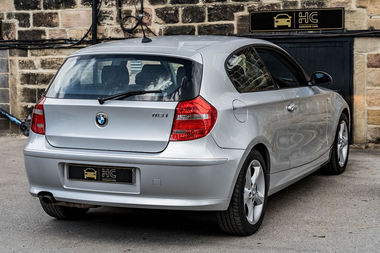 2008 BMW 1 Series 116i Edition ES - Picture 2 of 32