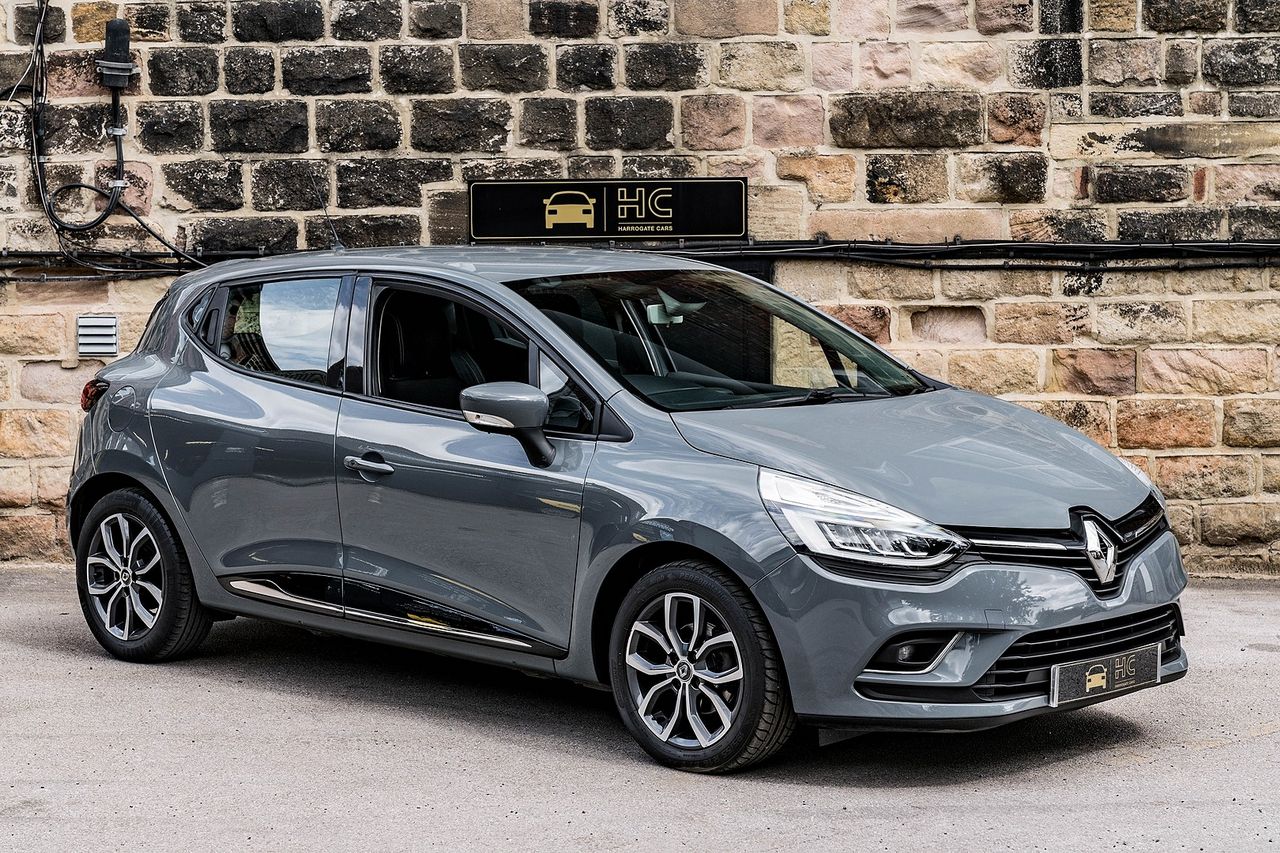 2018 RENAULT Clio Urban Nav TCe 90 - Picture 1 of 46