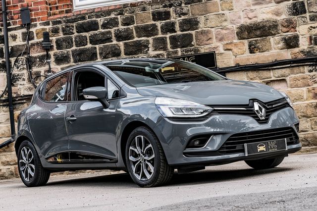 2018 RENAULT Clio Urban Nav TCe 90 - Picture 6 of 46