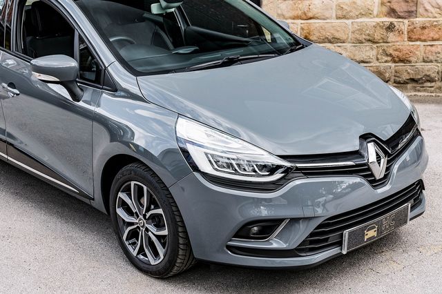 2018 RENAULT Clio Urban Nav TCe 90 - Picture 9 of 46