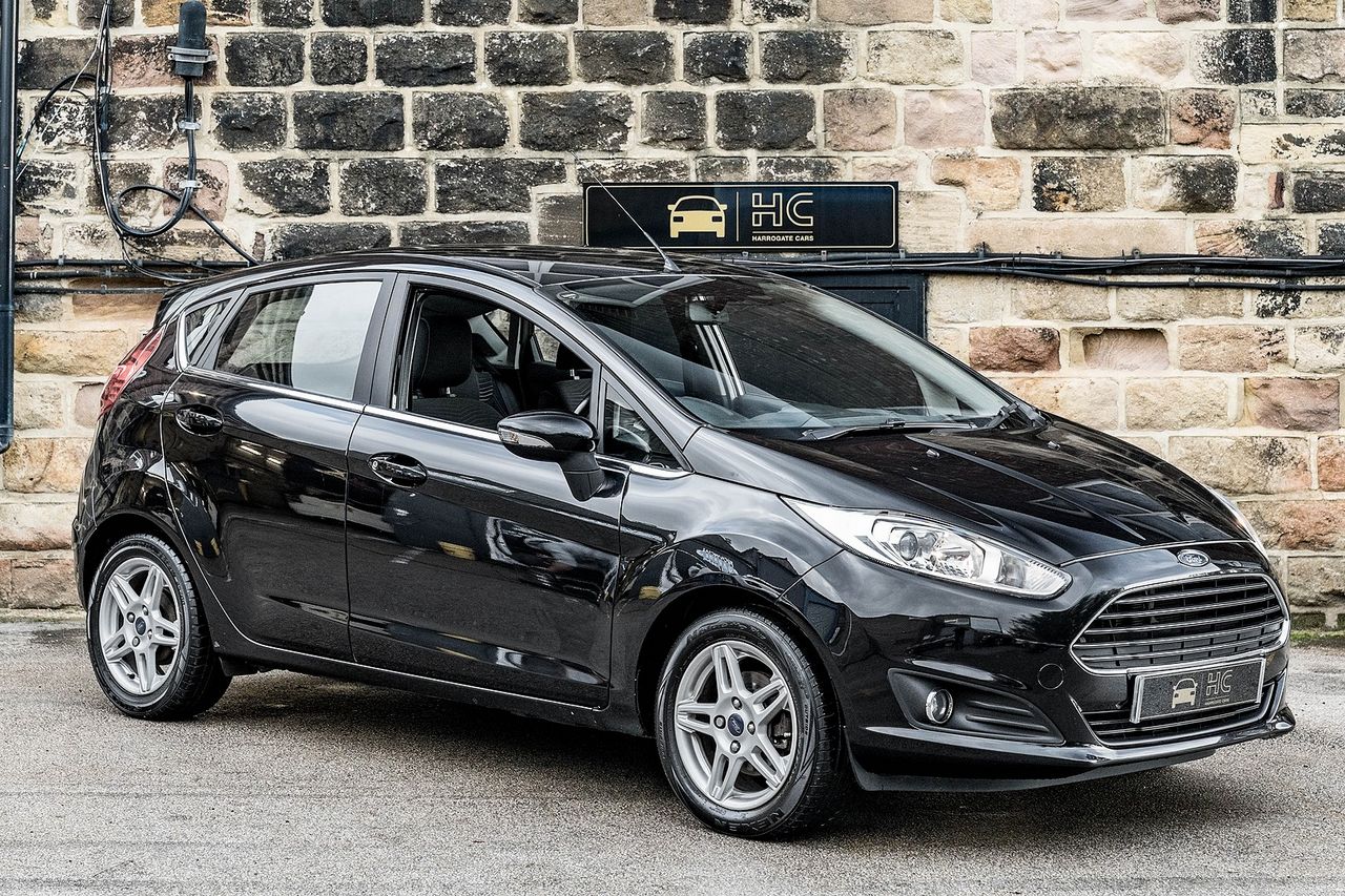 2013 FORD Fiesta Zetec 1.0T EcoBoost 100PS Start/Stop - Picture 1 of 39